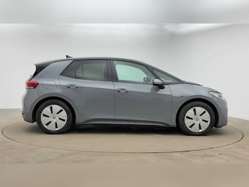 Used Volkswagen ID.3 2023 for sale - 76311881: Photo 4