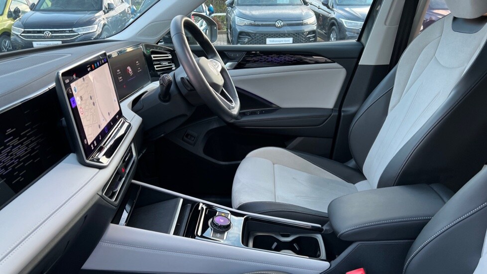 Used Volkswagen Tiguan 2024 for sale - 77010416: Photo 28