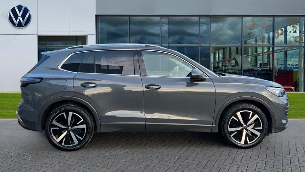 Used Volkswagen Tiguan 2024 for sale - 77010416: Photo 4