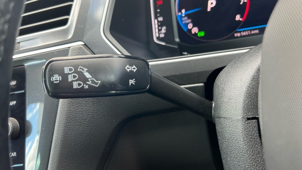 Used Volkswagen Tiguan 2022 for sale - 76008351: Photo 39