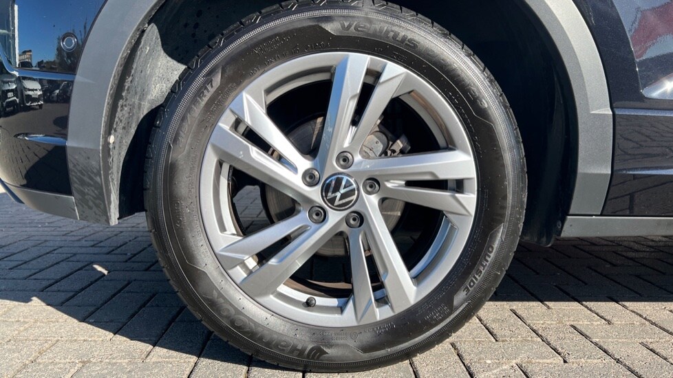 Used Volkswagen T-Roc 2023 for sale - 76079135: Photo 26