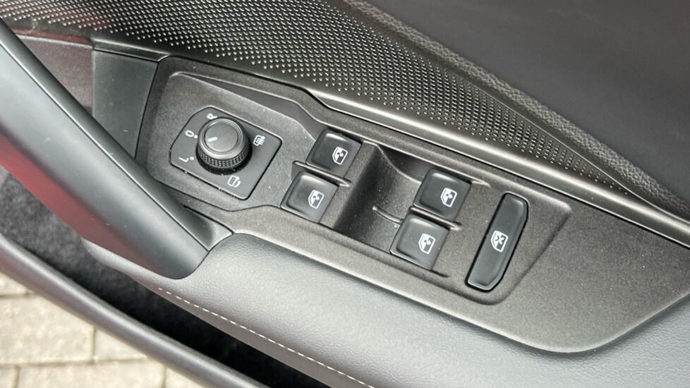 Used Volkswagen Tiguan 2024 for sale - 75771506: Photo 33