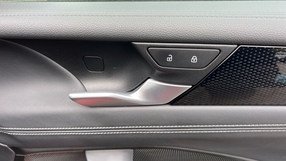 Used Volkswagen Tiguan 2024 for sale - 75771506: Photo 44