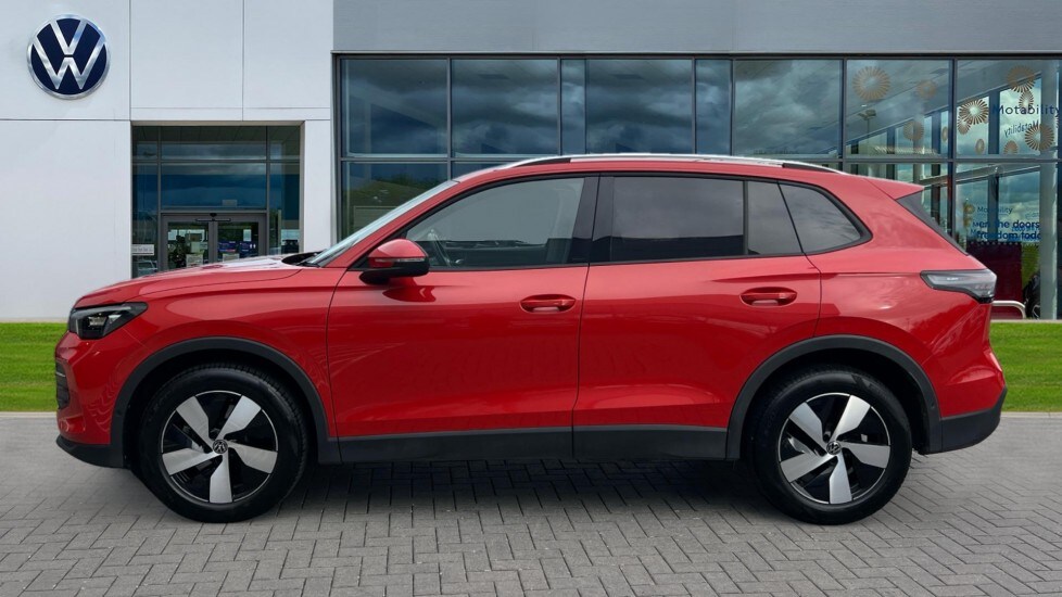 Used Volkswagen Tiguan 2024 for sale - 75771506: Photo 9