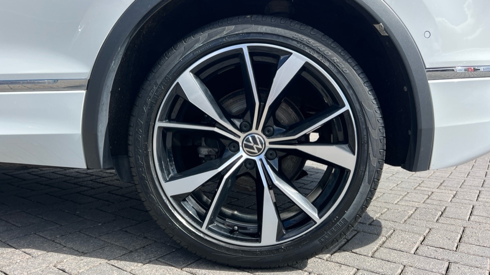 Used Volkswagen Tiguan 2021 for sale - 76180208: Photo 28