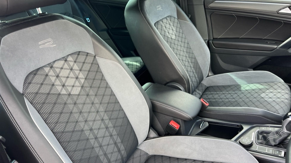 Used Volkswagen Tiguan 2021 for sale - 76180208: Photo 44
