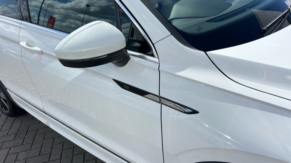 Used Volkswagen Tiguan 2021 for sale - 76180208: Photo 54