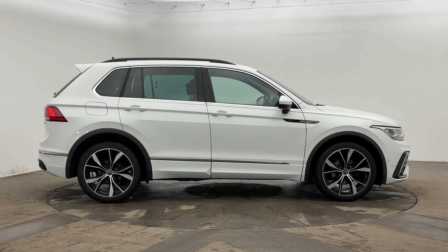 Used Volkswagen Tiguan 2021 for sale - 76180208: Photo 7