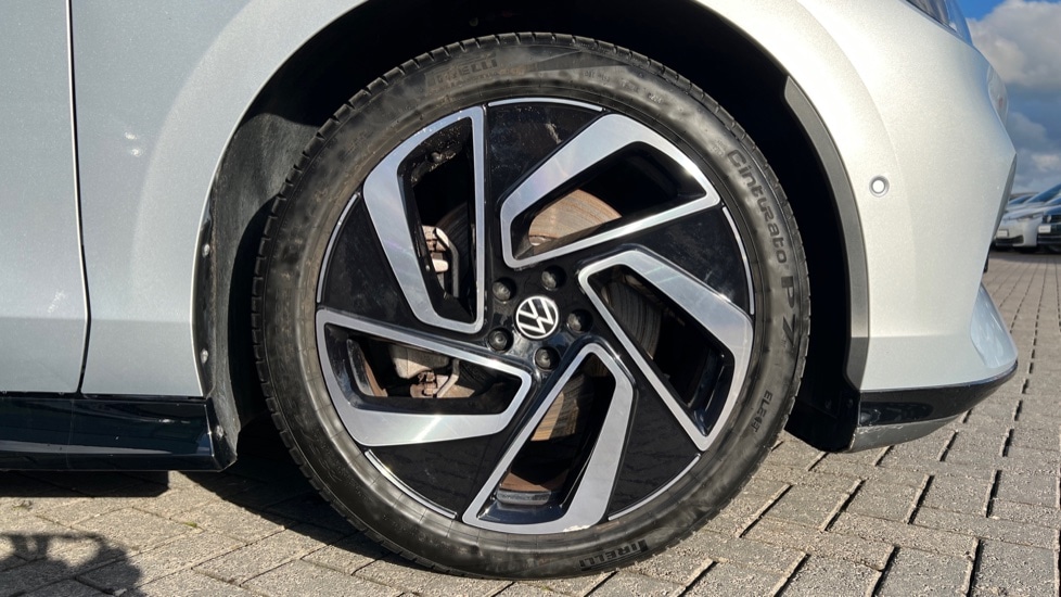 Used Volkswagen ID.7 2024 for sale - 76586987: Photo 5