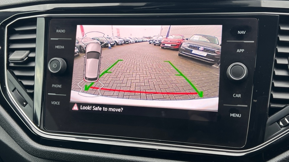 Used Volkswagen T-Roc 2022 for sale - 76804166: Photo 23