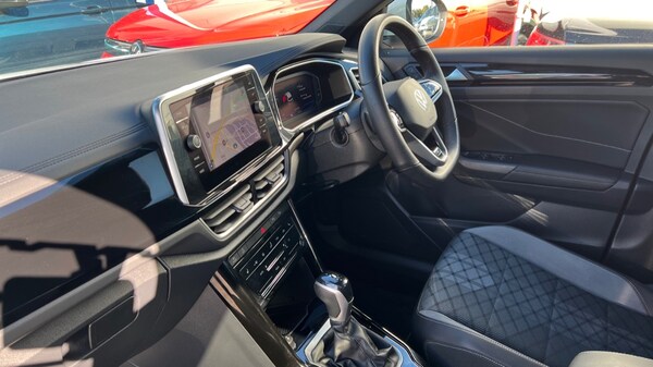 Used Volkswagen T-Roc 2022 for sale - 76332293: Photo 3