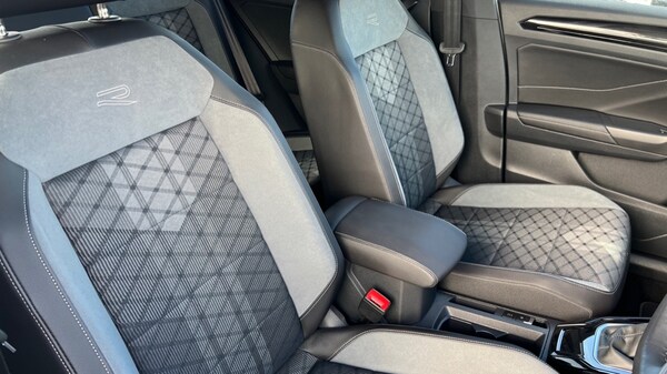 Used Volkswagen T-Roc 2022 for sale - 76332293: Photo 44