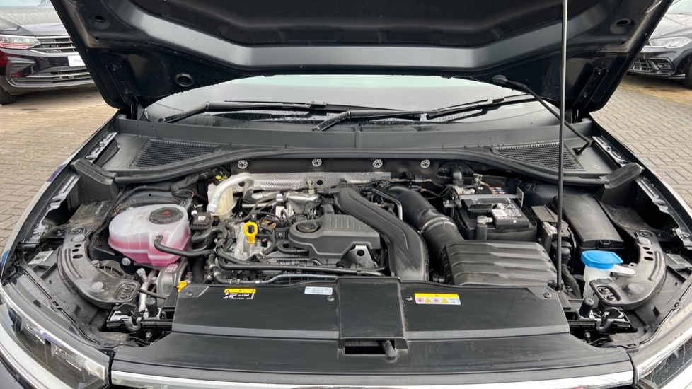 Used Volkswagen T-Roc 2025 for sale - 76760715: Photo 17