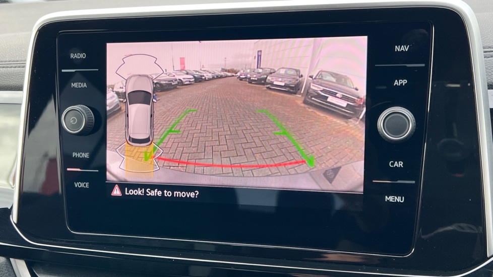 Used Volkswagen T-Roc 2025 for sale - 76760715: Photo 23