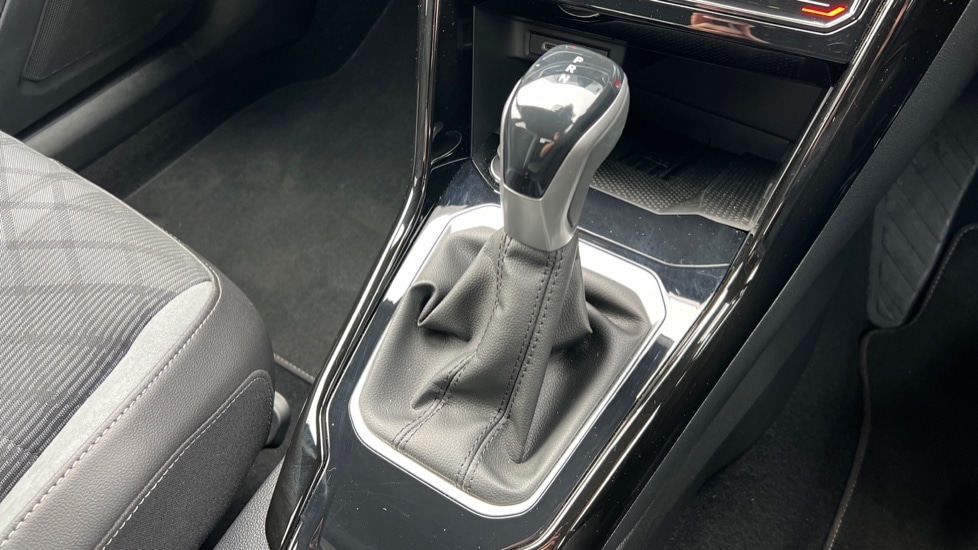 Used Volkswagen T-Roc 2025 for sale - 76760715: Photo 34