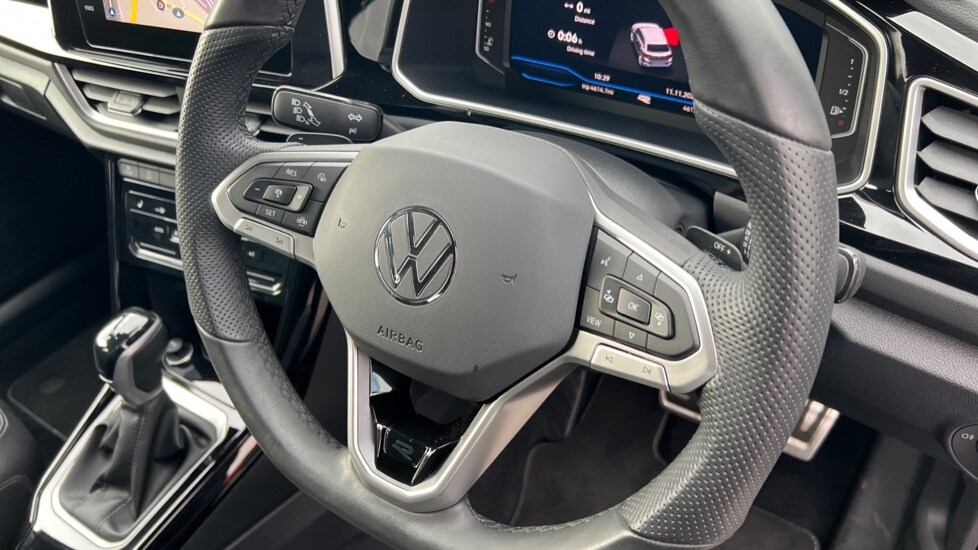 Used Volkswagen T-Roc 2025 for sale - 76760715: Photo 44