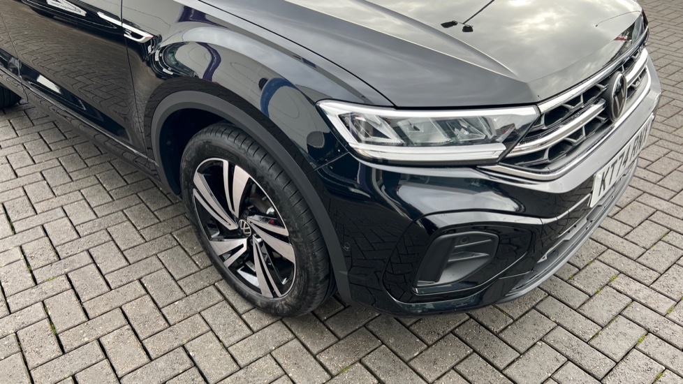 Used Volkswagen T-Roc 2025 for sale - 76760715: Photo 45