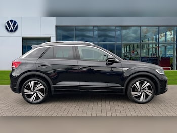 Used Volkswagen T-Roc 2025 for sale - 76760715: Photo
