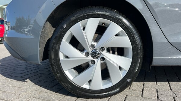 Used Volkswagen Golf 2024 for sale - 75796610: Photo 18