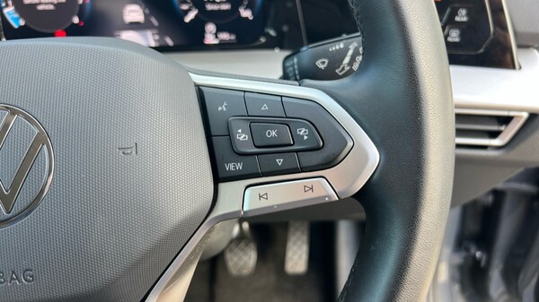 Used Volkswagen Golf 2024 for sale - 75796610: Photo 31