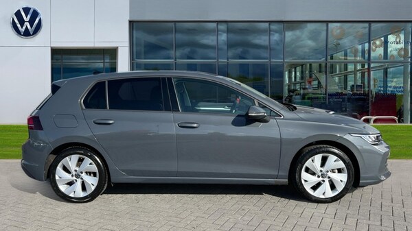 Used Volkswagen Golf 2024 for sale - 75796610: Photo 4