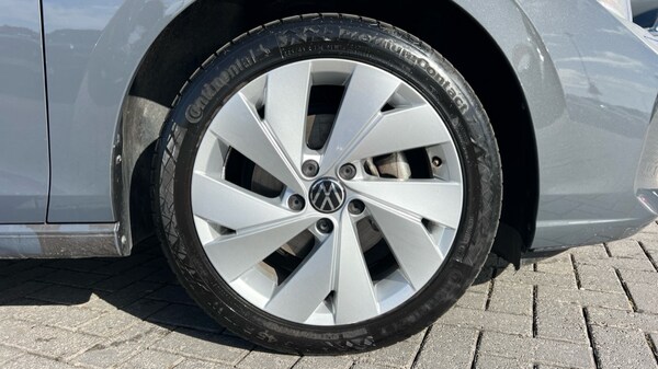 Used Volkswagen Golf 2024 for sale - 75796610: Photo 5