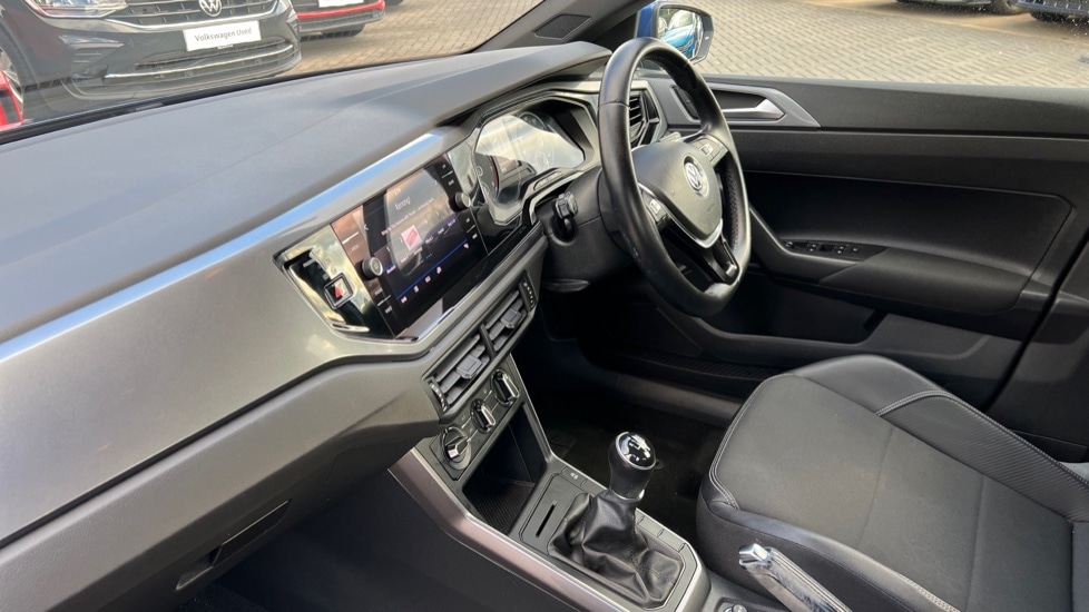 Used Volkswagen Polo 2019 for sale - 76660828: Photo 2