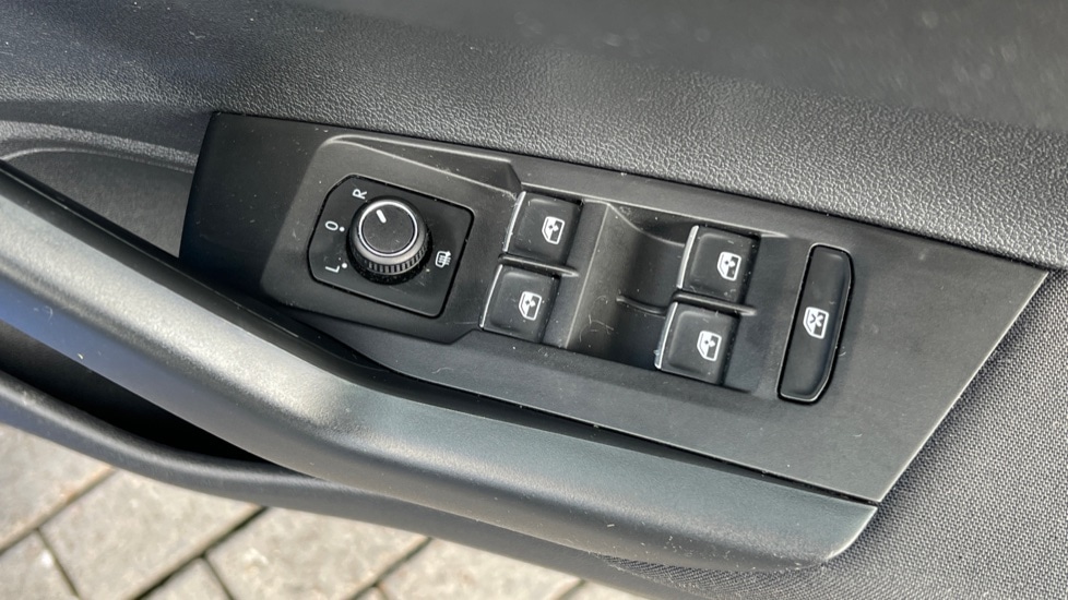 Used Volkswagen Polo 2019 for sale - 76660828: Photo 33