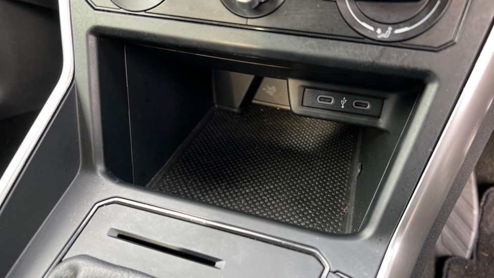 Used Volkswagen Polo 2023 for sale - 77075798: Photo 35