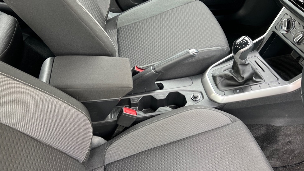 Used Volkswagen Polo 2023 for sale - 77075798: Photo 42