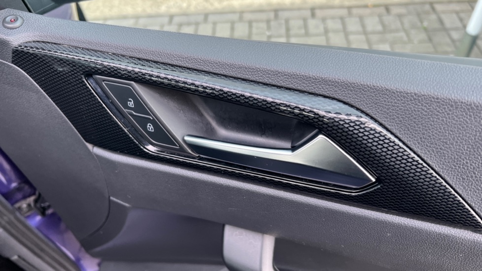 Used Volkswagen Polo 2023 for sale - 77075798: Photo 44