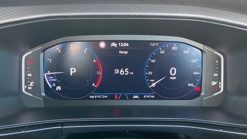 Used Volkswagen T-Cross 2025 for sale - 76937472: Photo 14