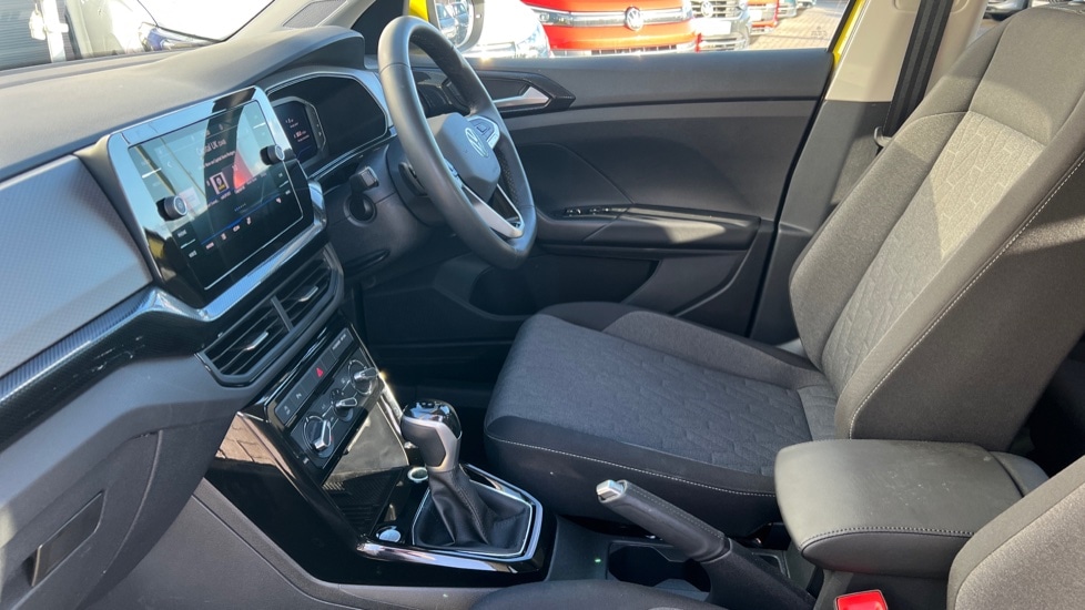 Used Volkswagen T-Cross 2025 for sale - 76937472: Photo 28