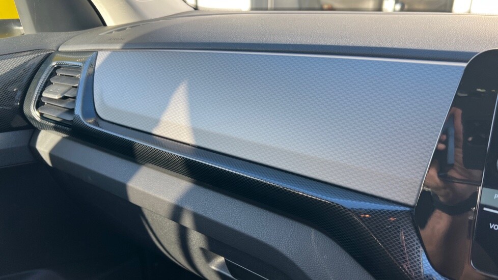 Used Volkswagen T-Cross 2025 for sale - 76937472: Photo 35