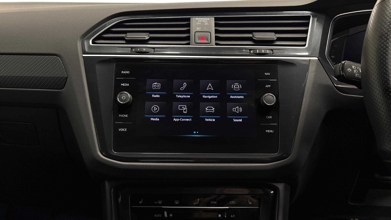 Used Volkswagen Tiguan 2022 for sale - 76842173: Photo 8