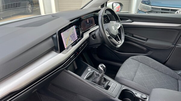Used Volkswagen Golf 2021 for sale - 76061970: Photo 2