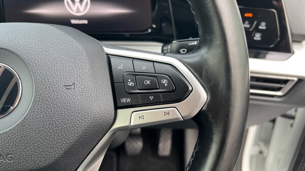 Used Volkswagen Golf 2021 for sale - 76061970: Photo 31