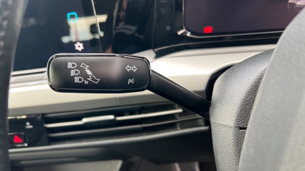 Used Volkswagen Golf 2021 for sale - 76061970: Photo 39