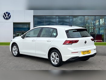 Used Volkswagen Golf 2021 for sale - 76061970: Photo 3
