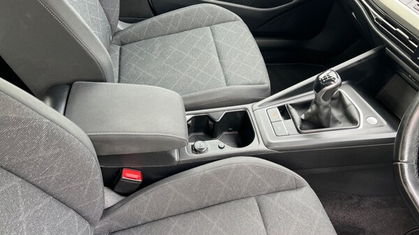 Used Volkswagen Golf 2021 for sale - 76061970: Photo 42