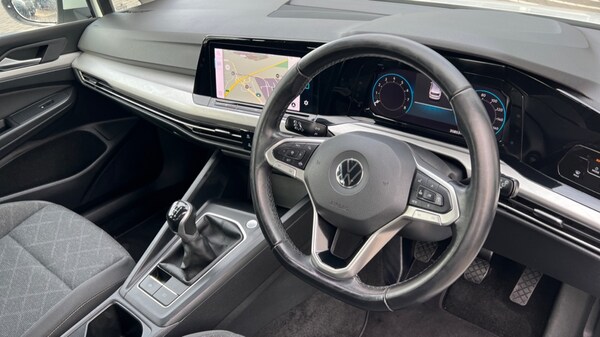 Used Volkswagen Golf 2021 for sale - 76061970: Photo 6