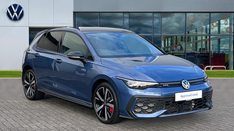 Used Volkswagen Golf 2025 for sale - 76539980: Photo 1