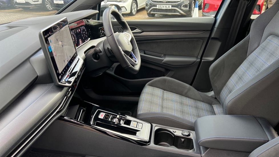 Used Volkswagen Golf 2025 for sale - 76539980: Photo 28