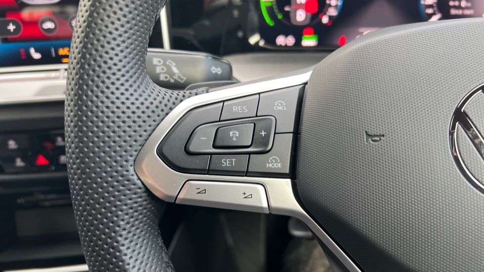 Used Volkswagen Golf 2025 for sale - 76539980: Photo 30