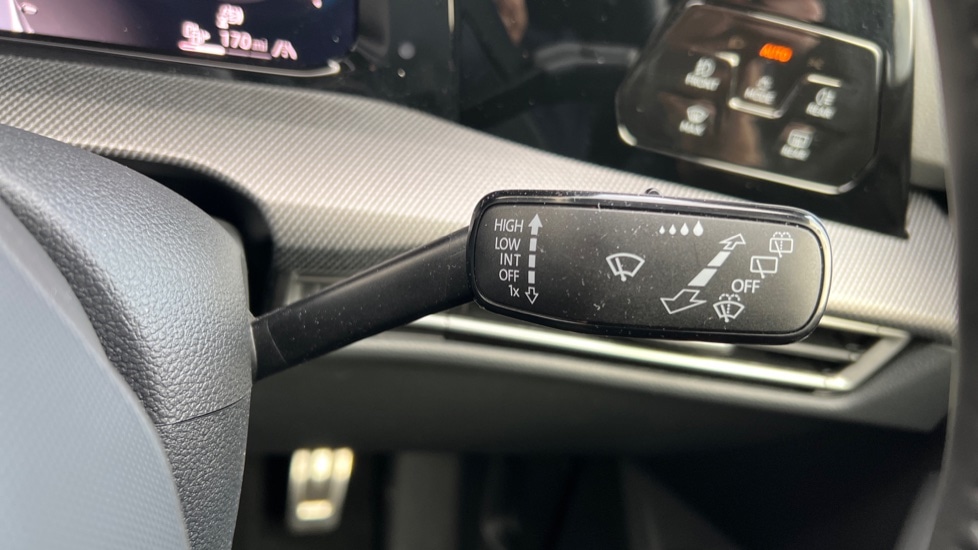 Used Volkswagen Golf 2025 for sale - 76539980: Photo 40