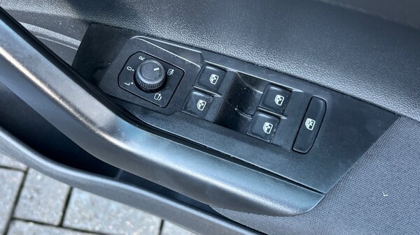 Used Volkswagen Polo 2022 for sale - 76297530: Photo 33