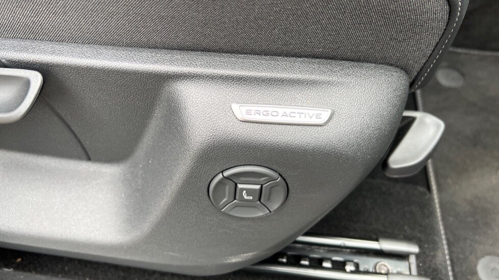 Used Volkswagen Tiguan 2025 for sale - 76452266: Photo 42