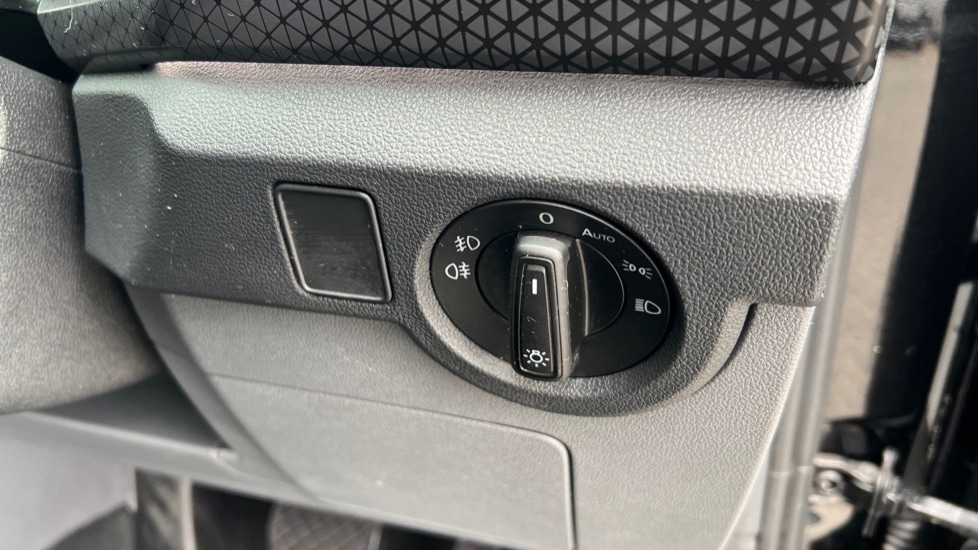 Used Volkswagen T-Cross 2020 for sale - 76180193: Photo 32