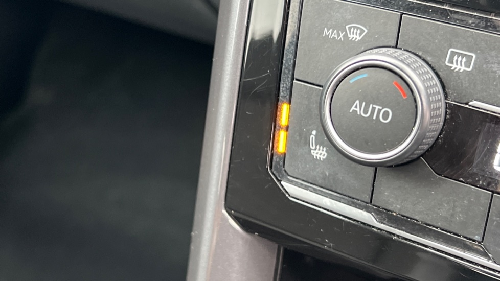 Used Volkswagen T-Cross 2020 for sale - 76180193: Photo 34