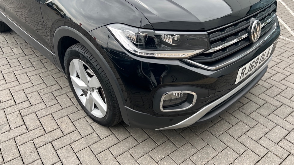 Used Volkswagen T-Cross 2020 for sale - 76180193: Photo 45